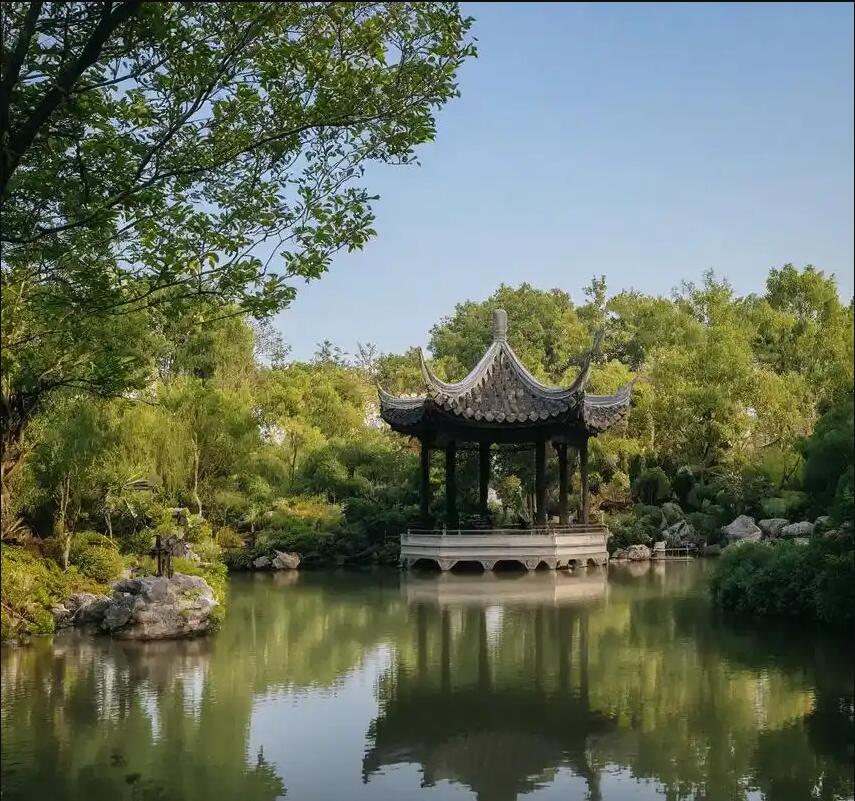 化州夏彤餐饮有限公司